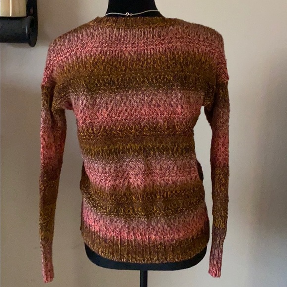 Sweater - Picture 4 of 8